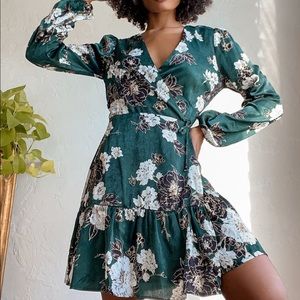 Lulu’s so splendid wrap dress